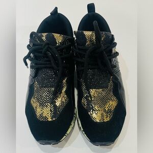 STEVE MADDEN WOMENS CLIFF PLATFORM FASHION SNEAKERS SIZE 9,5